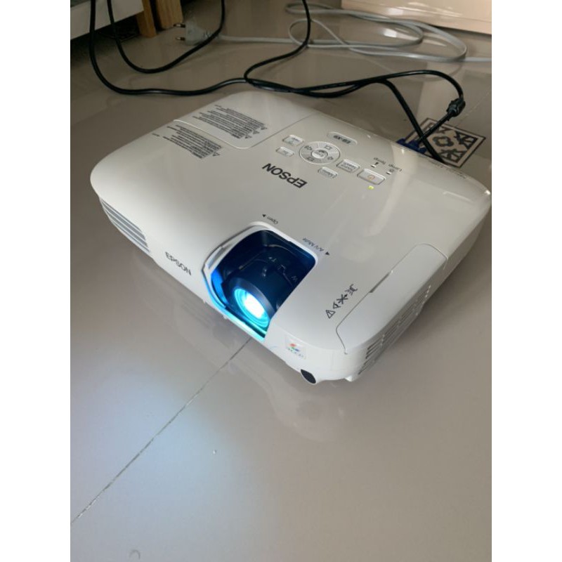 โปรเจคเตอร์ epson eb-x9 #มือสอง ราคาถูกมาก