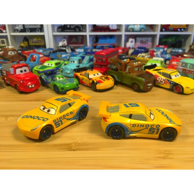 Tomica Cars- CruzRamirez ลาย Dinoco