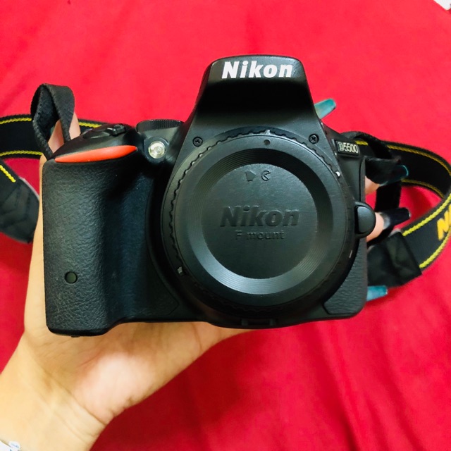 Nikon D5500 kit 18140 f 3.55.6 auiwaranya ThaiPick