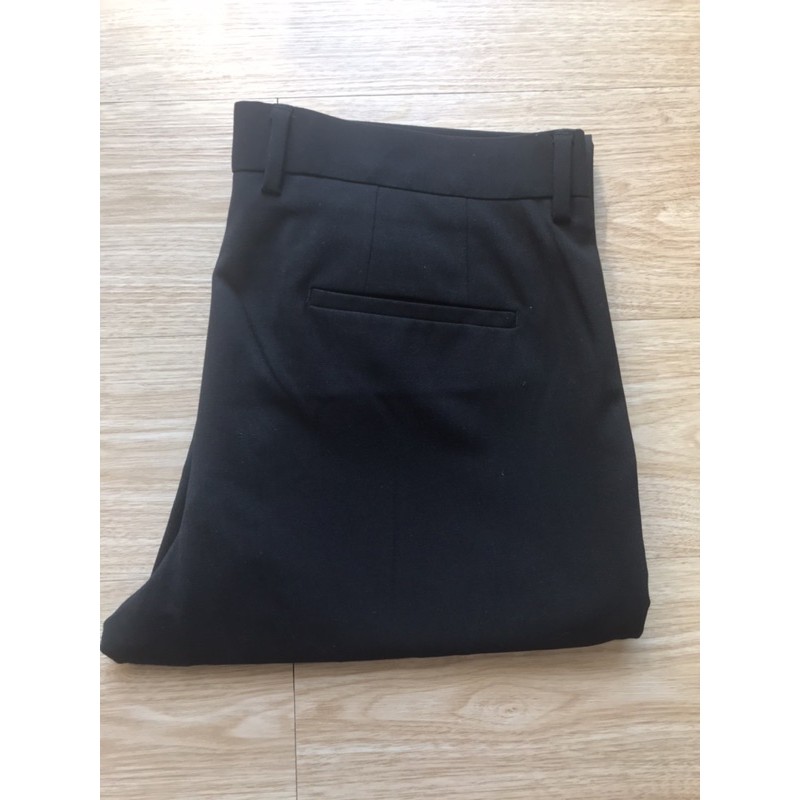 ส่งต่อกางเกงสแลคขายาว LTD ของแท้ size 34 สภาพเกือบดีเหมือนใหม่