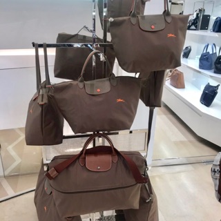 กระเป๋า Longchamp ของแท้จากอังกฤษ