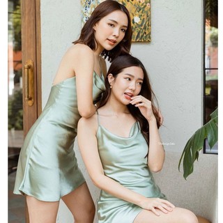 เดรสผ้าซาตินสวยหรูดูแพง มีมาให้เลือก 2 สี  เขียว และ ดำรุ่น #TBolivesatindress