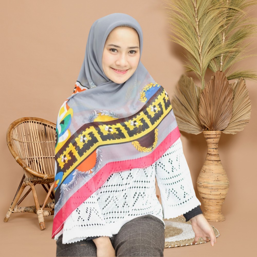 Bella Square Syri Square Hijab Motif 4