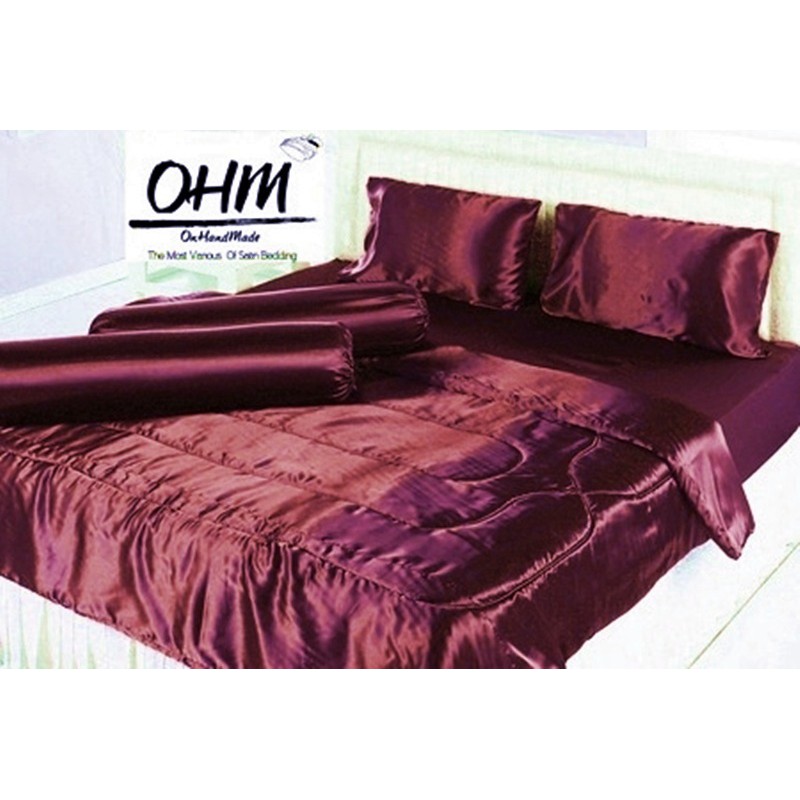 OHM ผ้าปูที่นอนและผ้านวมเดี่ยว 60 นิ้ว x 80 นิ้ว ผ้าเครปซาติน 220 เส้น ขนาด 3.5 ฟุต 4 ชิ้น (สีแดงไวน