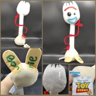 ตุ๊กตา ฟอร์คกี้ Forky ใน Toy Story 4 ขนาด42ซม. ป้ายห้อย ลิขสิทธิ์แท้ มีตำหนิรอยขนขาดนิดเดียว ตามรูป ตีเป็นมือสอง