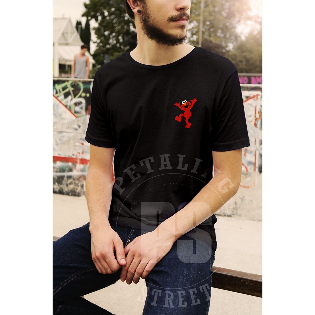 [4 RNA ] เสื้อยืด SESAME STREET ELMO / เสื้อยืด UNISEX ผ้าฝ้าย 100% แฟชั่นกราฟิก STREETWEAR STYLISH 