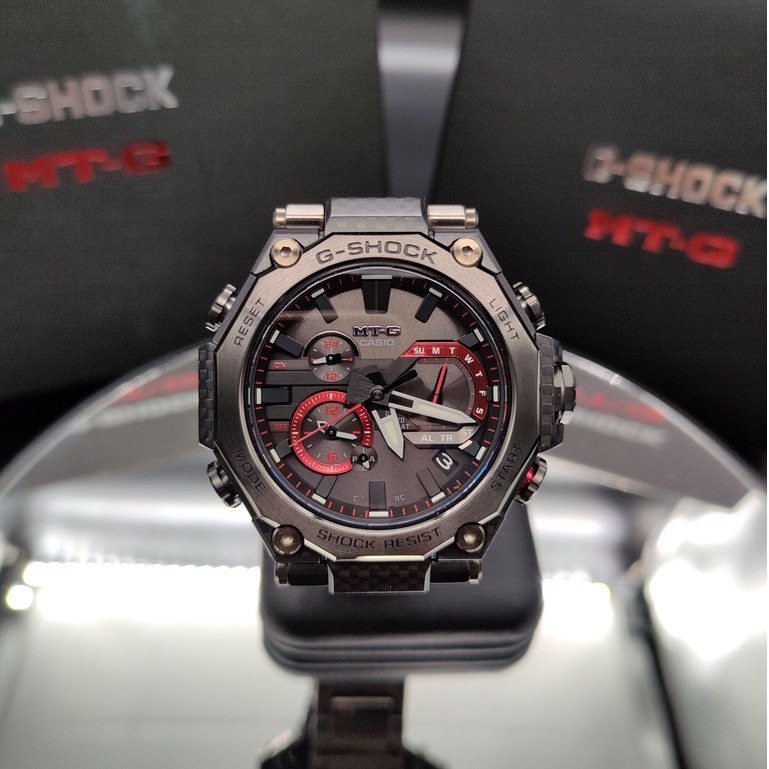 นาฬิกา G-Shock MTG มือสอง ของแท้ !! MTG B2000YBD-1AJF ~ Carbon x Stainless Bezel and Black Metal Strap