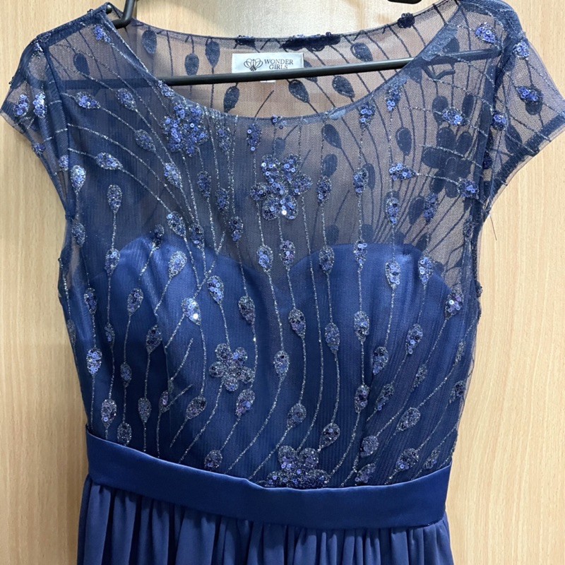 Blue dress ชุดเดรสยาวออกงาน สีน้ำเงิน ด้านหลังซีทรู ซิปข้าง (มือ1)