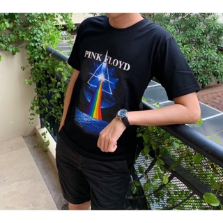 เสื้อวง PINK FLOYD ใส่สบาย ส่งฟรี ใส่กับกางเกงไหนก็ง่าย