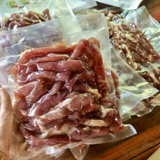 หมูแดดเดียว สุดแซ่บนัว ขนาด 1000 กรัม