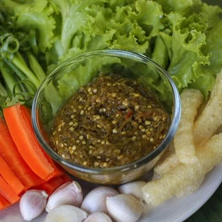 น้ำพริกหนุ่ม น้ำพริกหนุ่มเชียงใหม่ น้ำพริกฅนเมือง กระปุกละ 250 กรัม