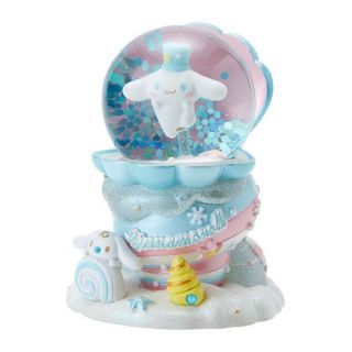 ลูกแก้วหิมะ​น่ารักญี่ปุ่น​แท้​ snow globe คว่ำแล้วมีหิมะตกในลูกแก้ว​ ขนาดเล็ก​ 8.3x6.1x6.3cm. ตัวละ650บาท