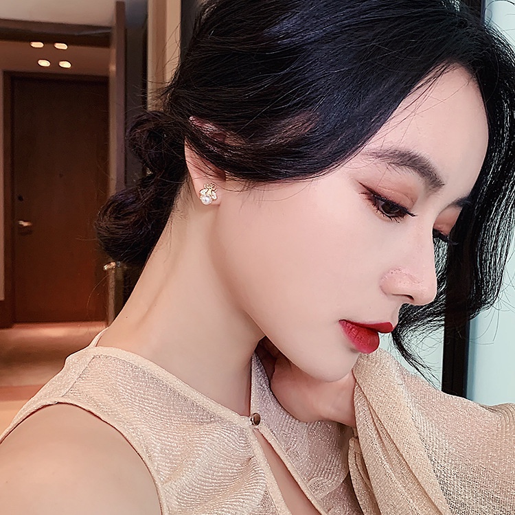 ต่างหูสตั๊ดมุกผึ้งน้อยเข็มเงิน 925 รูปที่ 3