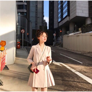ชุดเดรสสีครีม กระโปรงจีบรอบ ทรงสวย งานคุณหนู size M
