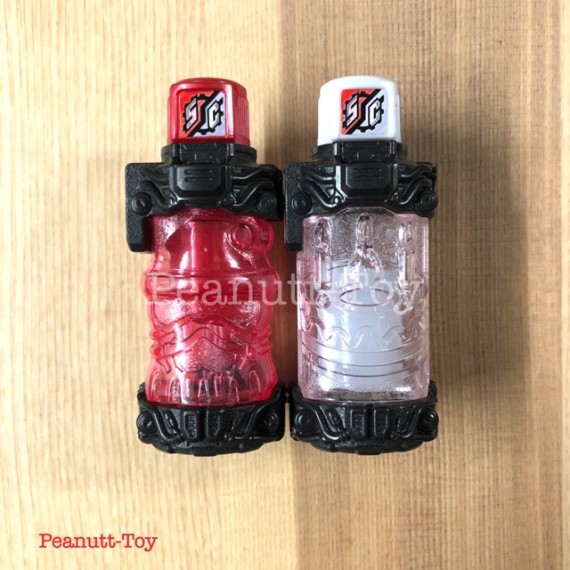 Kamen Rider Build Merry Christmas Form : Santa Claus & Cake Full Bottle Best Match Santa Claus & Cak