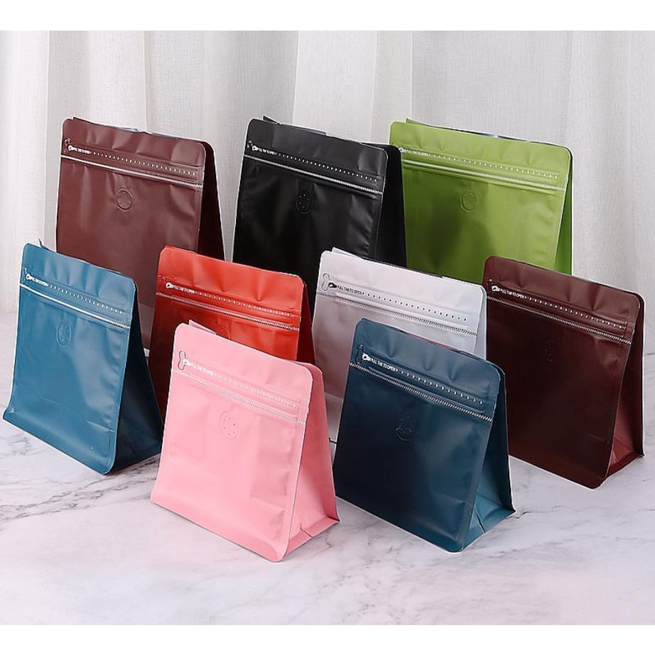 ถุงฟอยด์ใส่กาแฟคั่วบด ซิปล็อคแบบมีวาล์ว ขนาด 250-500 กรัม (แพ็ค 5-20 ชิ้น)**ใช้คู่กับเครื่องซีลความร้อน**