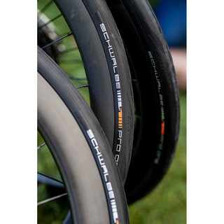 Schwalbe Pro One 2022 ยางนอกเสือหมอบ  สีดำ น้ำหนักเบา