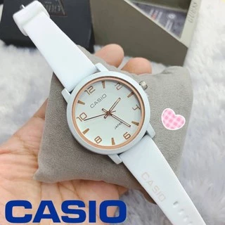 นาฬิกาแฟชั่น Casio พร้อมกล่อง !!! มีเก็บเงินปลายทาง
