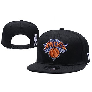 Good Sale หมวกHipHop ลายNBA สีแดง หมวกปีกแข็ง New York Knicks cap Snapback