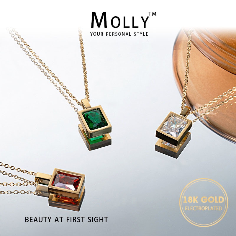 Molly สแตนเลสภาษาฝรั่งเศสคํา Cube Zirconia จี้สร้อยคอผู้หญิง Non Tarnish Gold Plated Hypoallergenic Clavicle Chain Zircon เครื่องประดับสแตนเลส