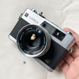 กล้องฟิล์ม yashica electro35 GX