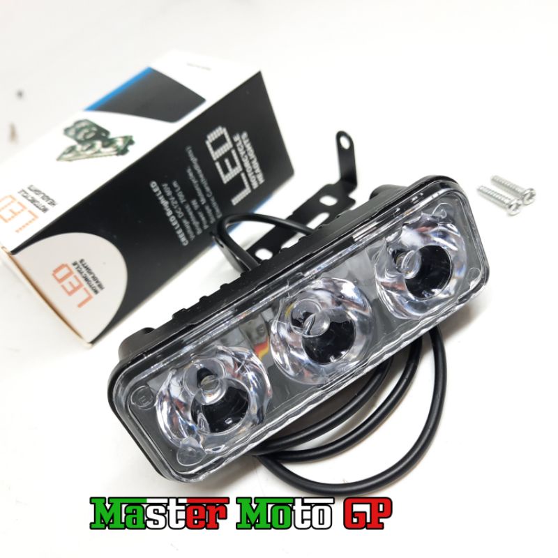 MATA E03 LED Spotlight เงียบ Flash Cree Spotlight 3 ตา worklight E03 Cree led สว่าง Led DC 12V - 80V