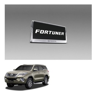 กรอบป้ายสเตนเลส แบบตรง สีเงิน 2 ชิ้น ของแท้ สำหรับ โตโยต้า Toyota ฟอร์จูนเนอร์ Fortuner SUV ปี 2015 2016 2017 2018 2019