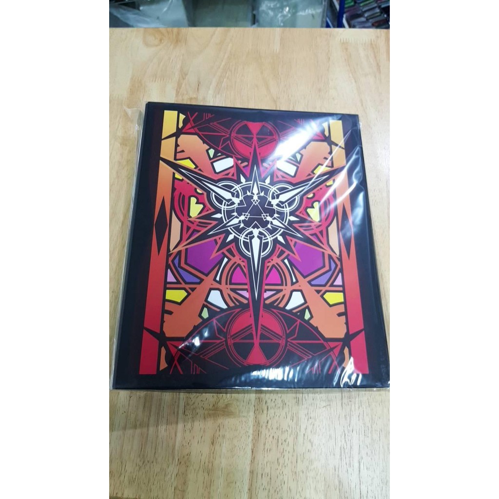 แฟ้มใส่การ์ดแวนการ์ด ลาย "Gift Symbol" 9 ช่อง