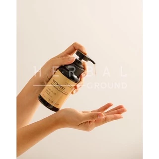 Herbal Ground แชมพูข้าวก่ำน้ำผึ้ง ลดผมร่วง ลดผมหงอก ลดรังแค กระตุ้นผมงอกใหม่ แก้ปัญหาหนังศีรษะ