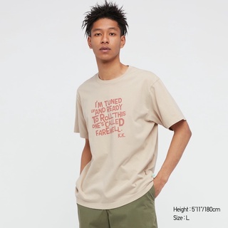 UNIQLO เสื้อแขนสั้น Animal Crossing UT