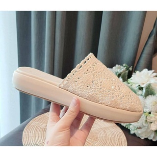 !!! พร้อมส่ง แบบมาใหม่ น่ารักไม่ไหวววว #รองเท้าแตะส้นเตารีด สูงนิดๆ ตกแต่งด้วยผ้าลูกไม้