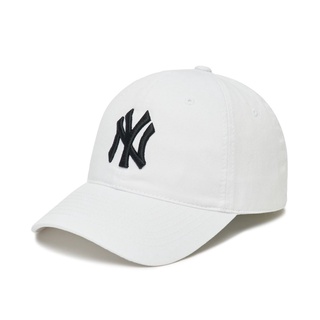 MLB หมวกแก็ป 3ACP6601N 50WHS WHITE NEW YORK YANKEES