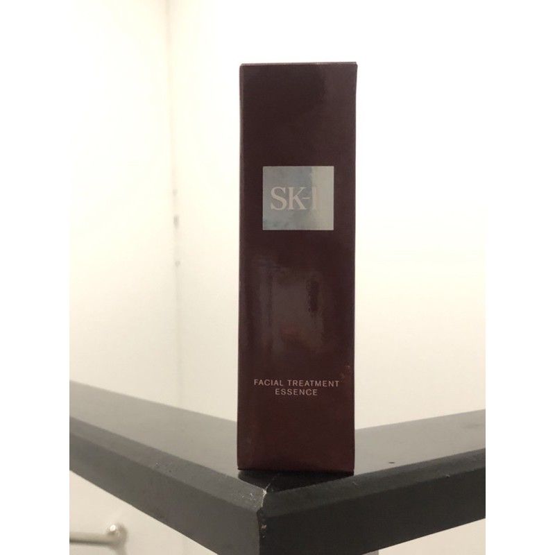 sk2 facial treatment essence