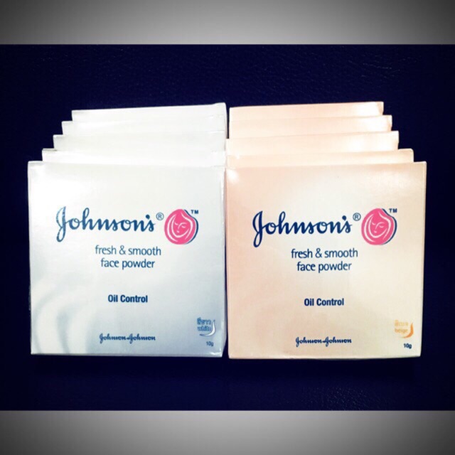 แป้งอัดแข็ง แป้งพัฟจอห์น Johnson's fresh &amp; smooth face powder oil control ส่งฟรี