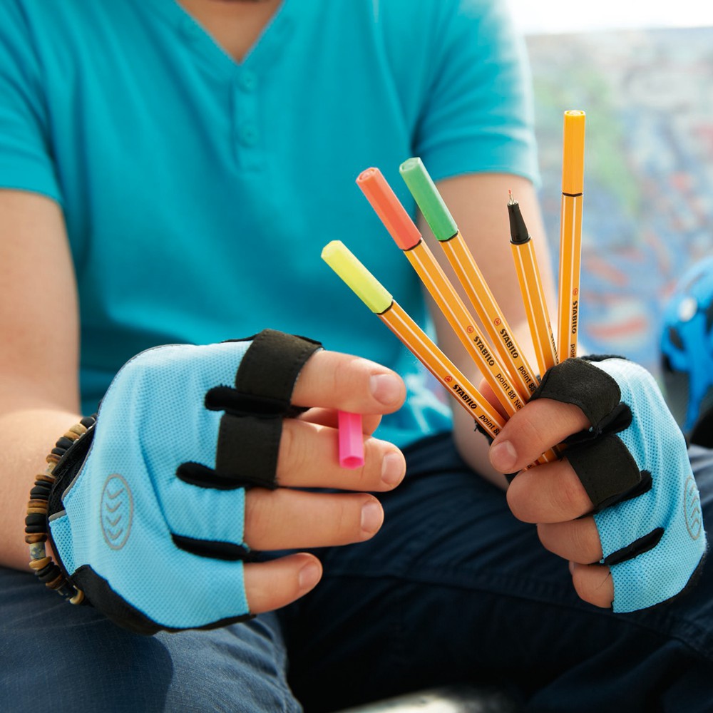 STABILO Point 88 Mini Funnimals ปากกาสีหมึกน้ำ หัวเข็ม Fibre-Tip Pen ชุด 12 สี ปากกาหัวเข็ม