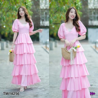 Maxi Dress เดรสยาว แขนตุ๊กตายางยืดหัวไหล่ แต่งระบายชั้นๆ