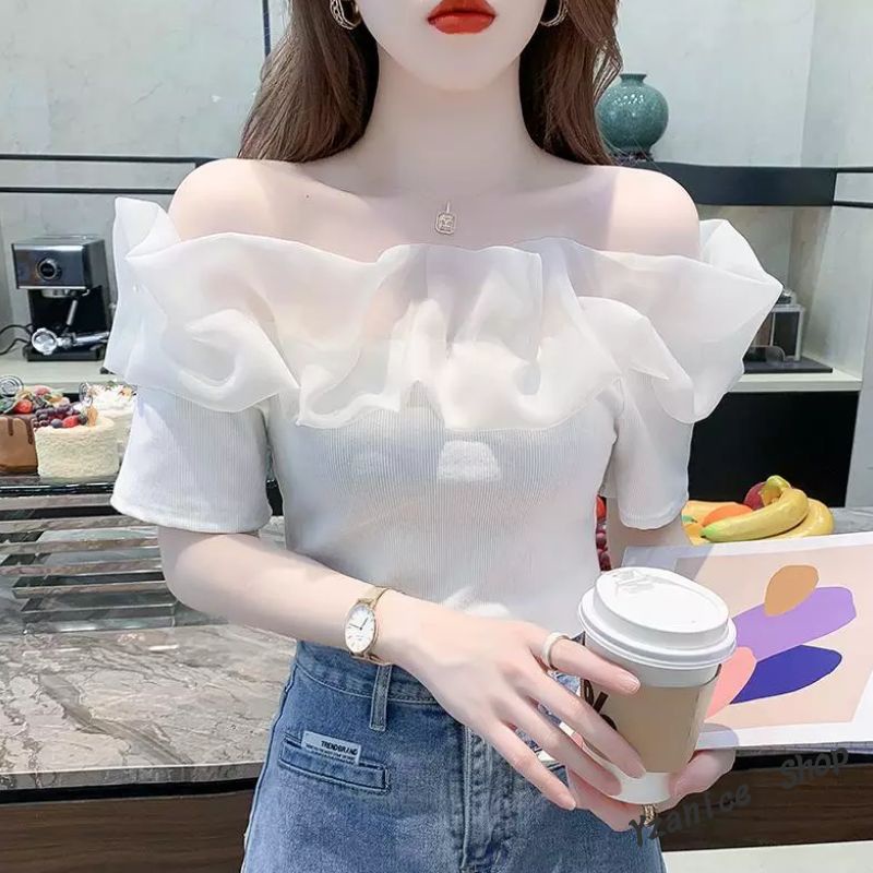 แขนสั้นผู้หญิง 2022 ใหม่เสื้อยืดการออกแบบ-ความรู้สึก เซ็กซี่ กระดูกไหปลาร้า เปิดเผยเสื้อปิดไหล่