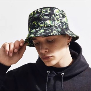 LIQUID BLUE Skull Pile Bucket Hat