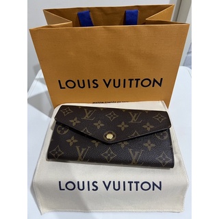 Lv sarah  longwallet dc.22