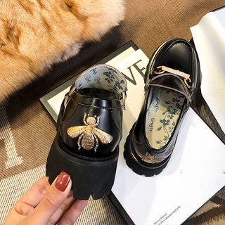 JK black loafers ใหม่สไตล์เกาหลีสไตล์แพลตฟอร์มแฟชั่นผู้หญิงรองเท้า (ผึ้งน้อย)