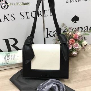 CHARLES &amp; KEITH KNOTTED STRAP HANDBAG ของแท้ ราคาถูก