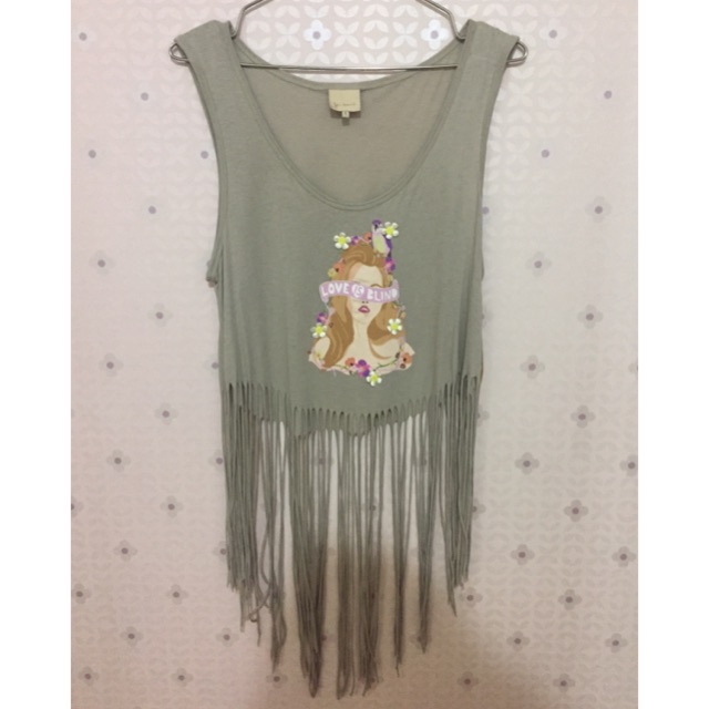 เสื้อ lynaround