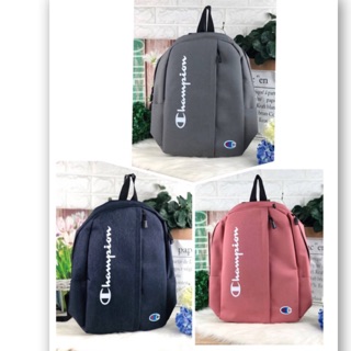 CHAMPION BACKPACK กระเป๋าเป้ใบสวย มีช่องใส่ของด้านหน้า ช่องใหญ่เป็นซิปคู่