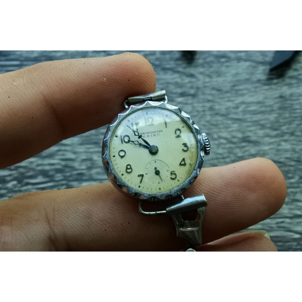 นาฬิกา Vintage มือสองญี่ปุ่น SEIKO CHRONOMETER ปี 1950 ระบบ ไขลาน รุ่นหายาก ทรงกลม กรอบเงิน หน้าขาว หน้าปัด 24mm