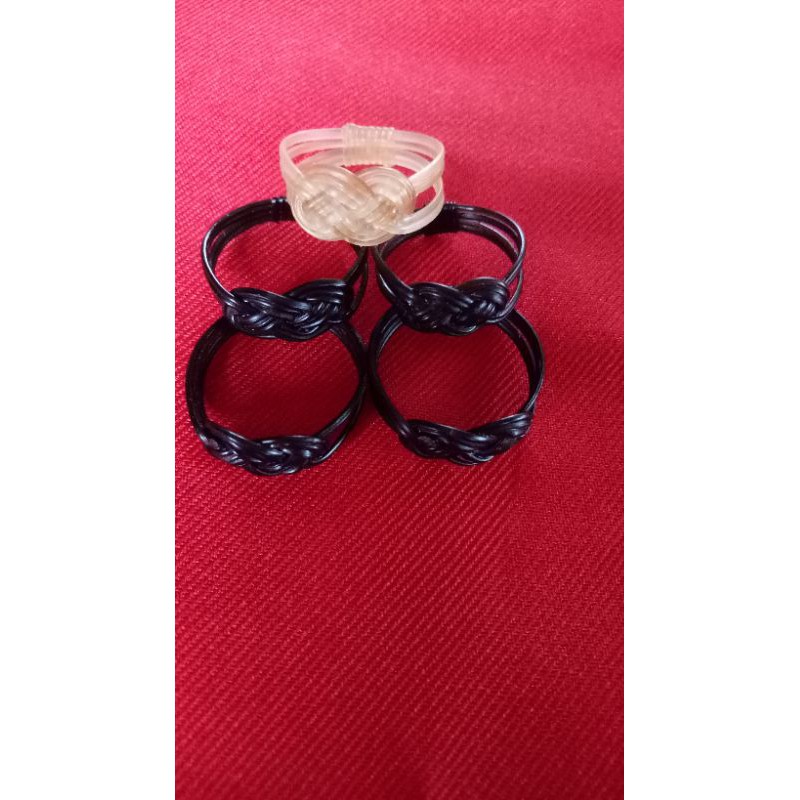 แหวนหางช้างไทย100% แหวนพิรอดสีดำหางแท้รับประกัน