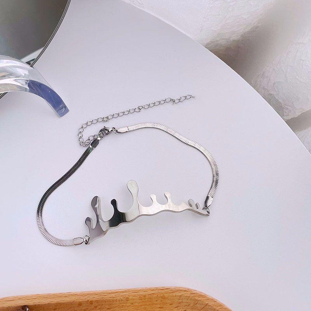 NUEAYMS Punk Style Guitar Pendant Necklace - Alloy Clavicle Chain Jewelry For Music Lovers - View #4
