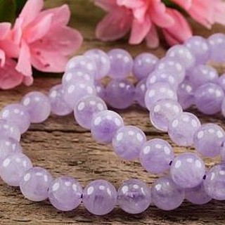 กำไลข้อมือหินแท้ Lavender Amethyst 10 มิล