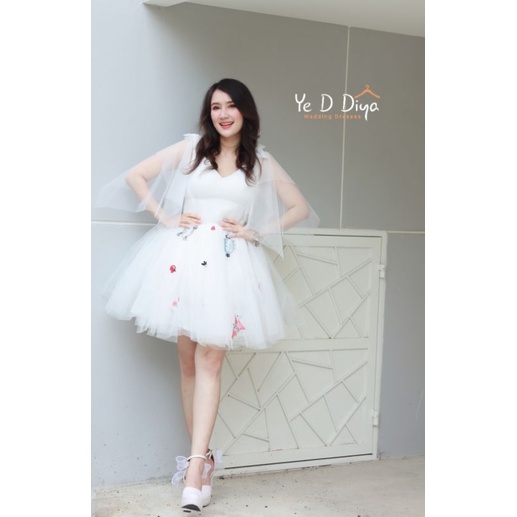 ชุดแต่งงาน after party