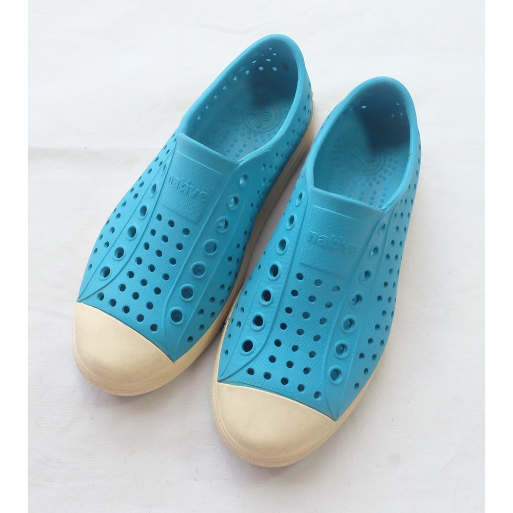 Native Shoes Jefferson Size 35EU สีฟ้า มือสอง ของแท้