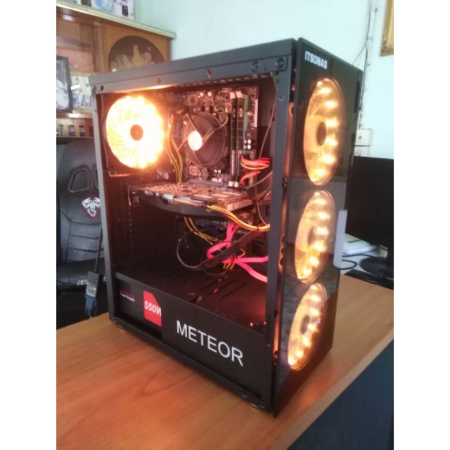 คอมพิวเตอร์ corei5 ram8g Gtx1050ti4g สตรีมเกมส์ gtavตัดต่อได้สบาย